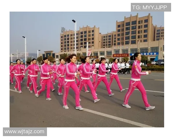 韩国足球明星展现美丽风采与卓越技艺引领全球球迷热潮